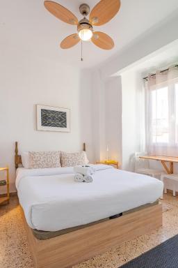 Hostal El Perelló, Valencia - Housity