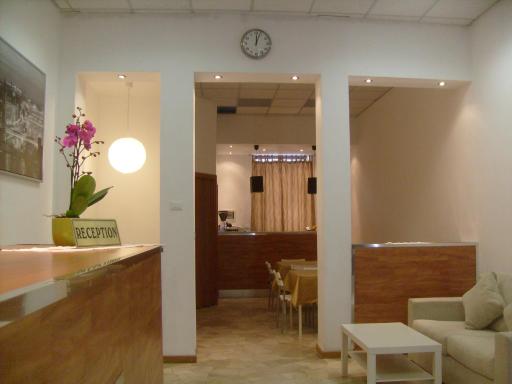 Euro Inn B&B - Housity