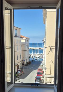 Apartments San Rocco - Housity