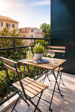 Finest rooms Leonilda-Central Split-Balcony&City view options - Housity