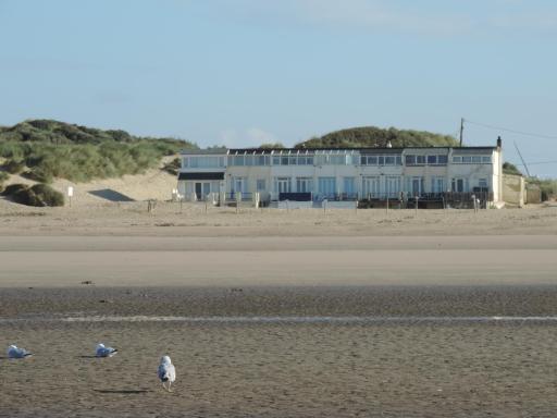 Stowaway Beach House Camber Sands - Housity