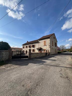Chambres D'hotes & Champagne Douard - Housity