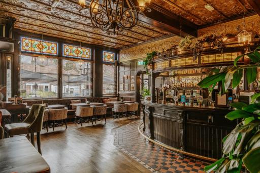 The Crown & Greyhound by Innkeeper's Collection - Housity