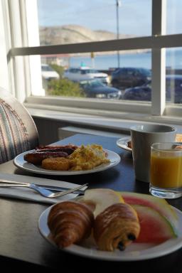 The County Hotel - Housity
