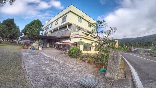 Nantou Sunmoon Lake Walami Homestay B&B - Housity