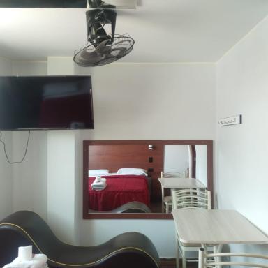 Hostal Jara - Housity