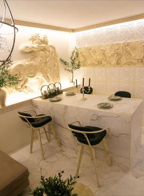 CENTAURIA Greek Luxury Suite 5' Port Gate 7-8 & Cruises Gate 11-12 - Housity