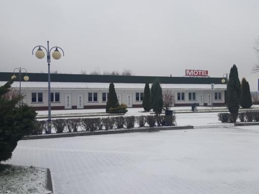 Motel przy stacji paliw Amic - Housity