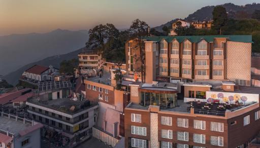 Mosaic Hotel Mussoorie Mallroad - Housity