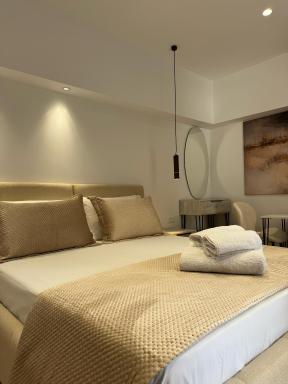 Melina Apartments - Housity