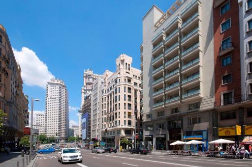 Hotel Madrid Plaza España, Affiliated by Meliá - Housity