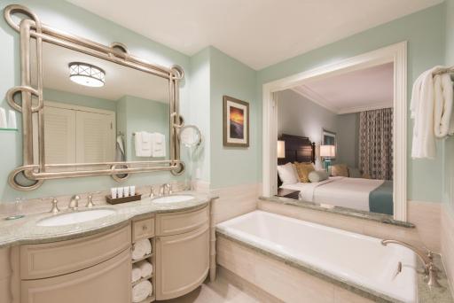 Henderson Beach Resort - Housity