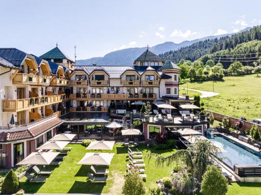 Tevini Dolomites Charming Hotel - Housity