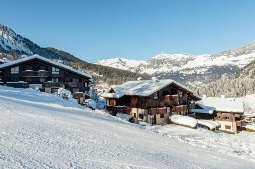 Apartment Refuge de Bellachat, Alpes Agency, Les Houches, Sleeps 4 - Housity