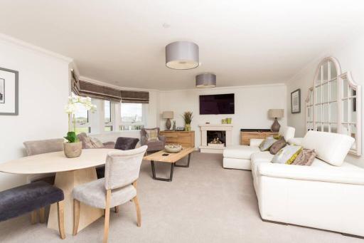 Links View - Donnini Deluxe - Housity