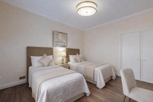 Park Lane Apartments/Shaw House - Housity
