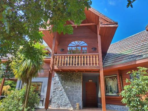 Hotel Casa Marron - Housity