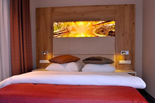 Centrale Hotel und Restaurant - Housity