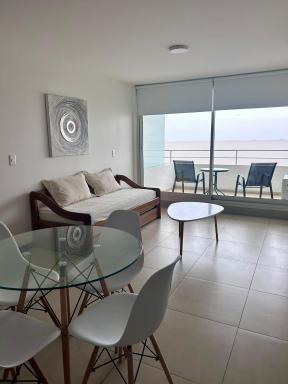 Mono Balcón Vista al Río Nª 608, Colonia del Sacramento - Housity