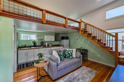 Pacheco/Martinez Studio: 22 Mi to Dtwn Oakland! - Housity