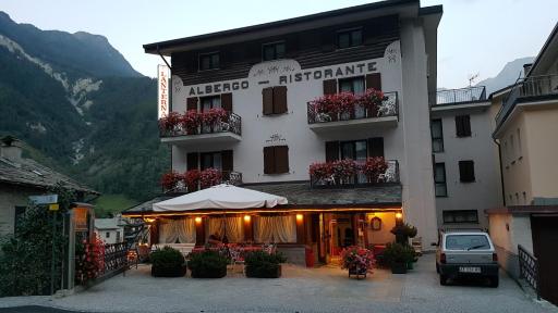 Hotel La Lanterna - Housity