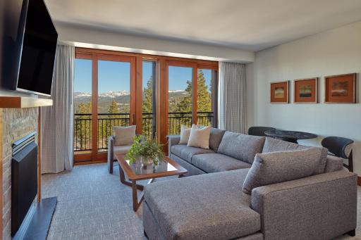 The Ritz-Carlton, Lake Tahoe - Housity