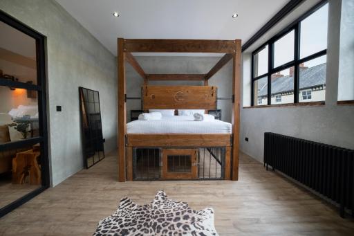 LV8 Chesterfield - Housity
