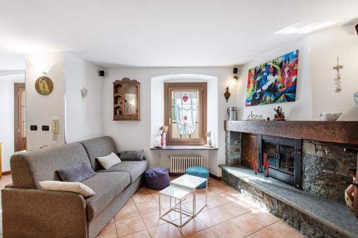 Appartamento nel borgo di Chatillon - Housity