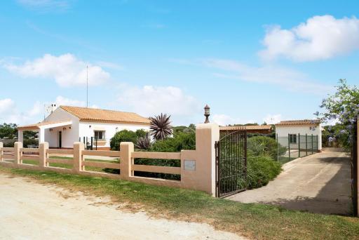 Villa Perez Zara Carmelo - Housity