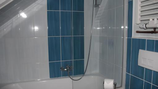 Ferienwohnung mit Balkon - Housity