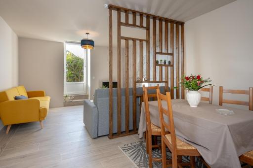 Gite La Maison Du Soyeux Ga - Housity