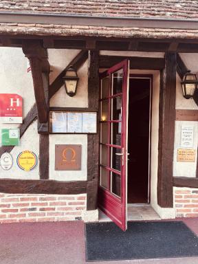 Auberge Du Cheval Blanc - Teritoria - Housity
