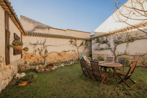 Casa Rural Los Beatos - Housity