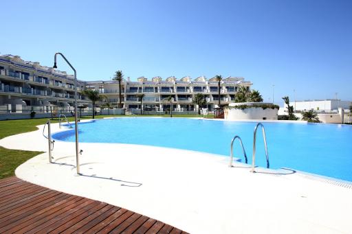 BLUE FIN Tarifa - Housity