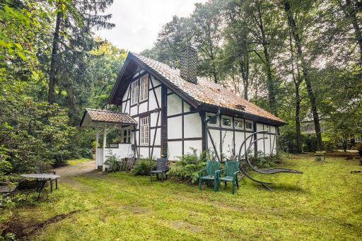 Romatisches Ferienhaus - Housity