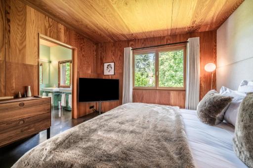 Beachfront Villa Otoctone bord du lac Léman - Housity