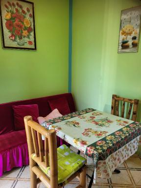 Gialyn's Bed and Breakfast - Housity