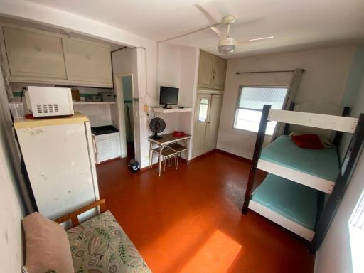Long Beach - Housity