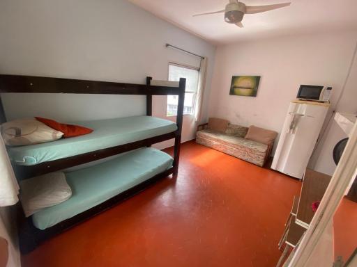 Long Beach - Housity