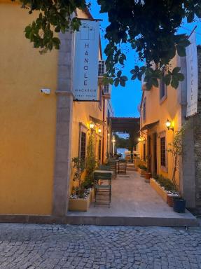 Hanole Macaron Guest House - Housity