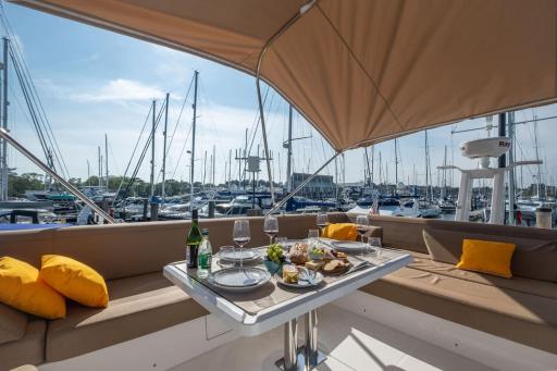 2BR Heated Yacht, Lymington Centre, Beautiful View - Housity