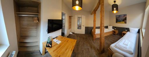 Hotel Friedensbruecke - Housity