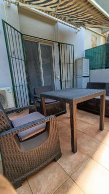 Karina, to the beach with terrace and private parking - Hizvo
