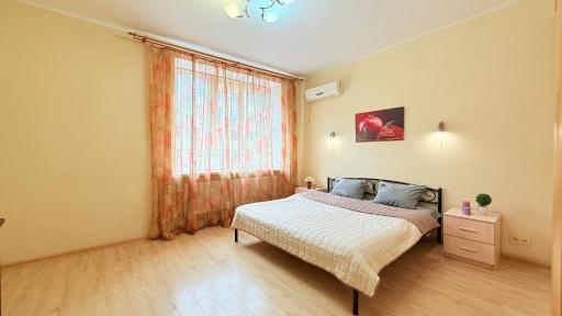 Naykova district - Housity