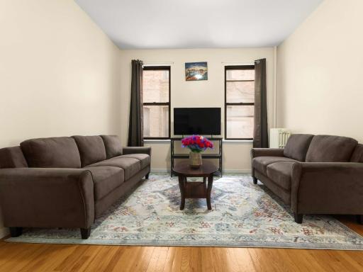 Fully Furnished 1BR Apartment in Sunnyside - Near Subway - Housity
