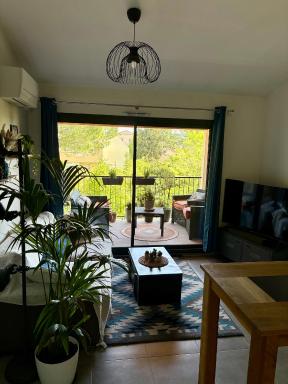 Appartement design au cœur de Montpellier avec parking privé - Hizvo