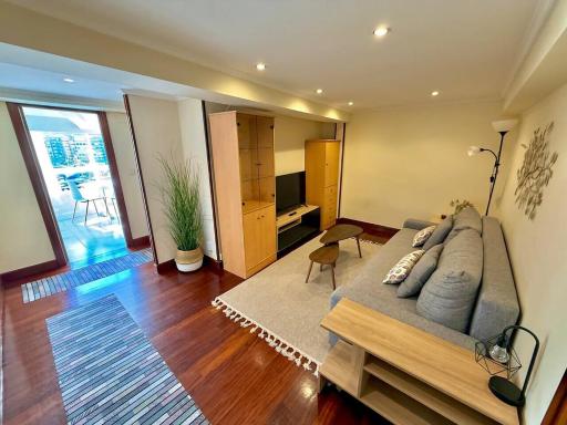 Izaro Home, coqueto piso con vistas al puerto - Housity