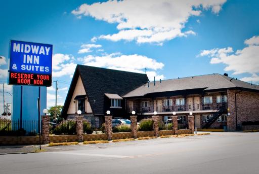 Midway Inn & Suites - Housity