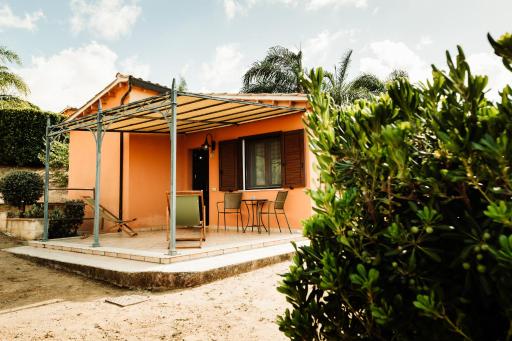 Solemar Sicilia - Le Casette Di Calzata - Housity