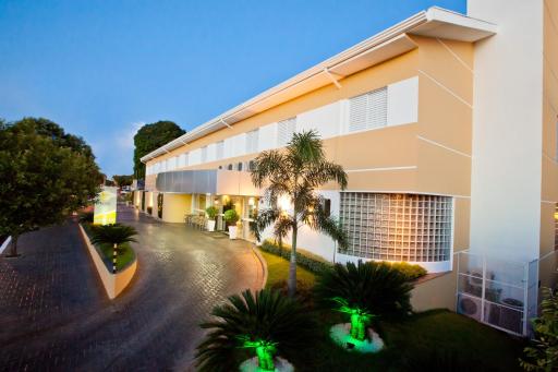Hotel Sansaed - Housity